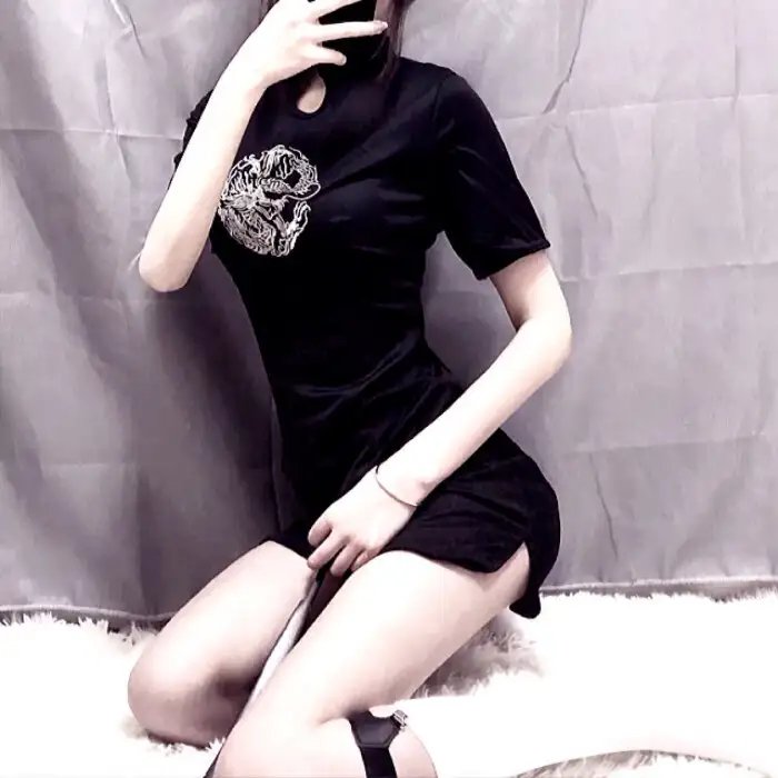 不问苍生问鬼神